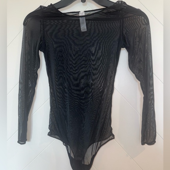 Spanx Sheer Mesh thong long sleeve Bodysuit medium in very black - Picture 8 of 9